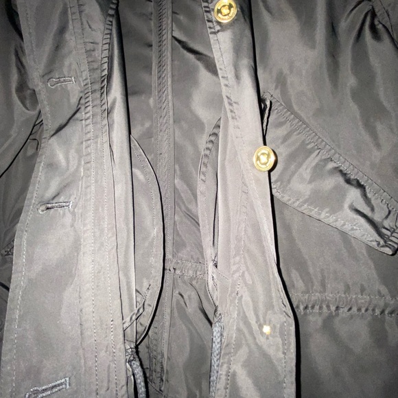 Michael kors Jacket gently used - Picture 4 of 9